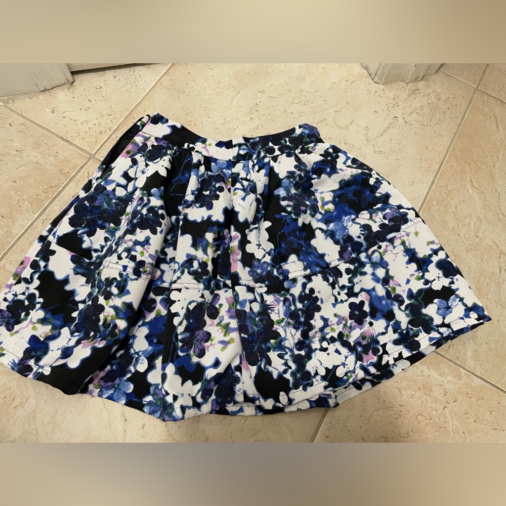 Express floral skirt size 0